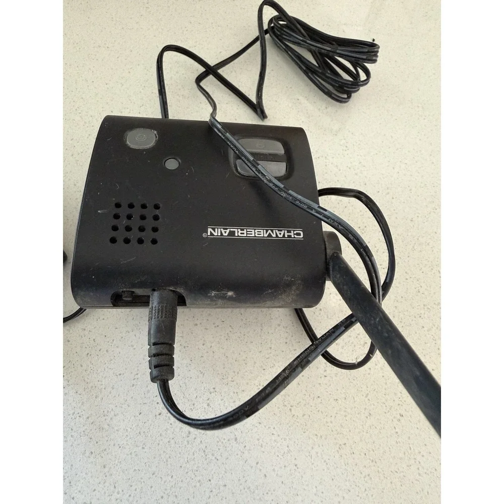 Chamberlain CWA2000 Wireless Motion Alert System Base Only No Sensor with Cord